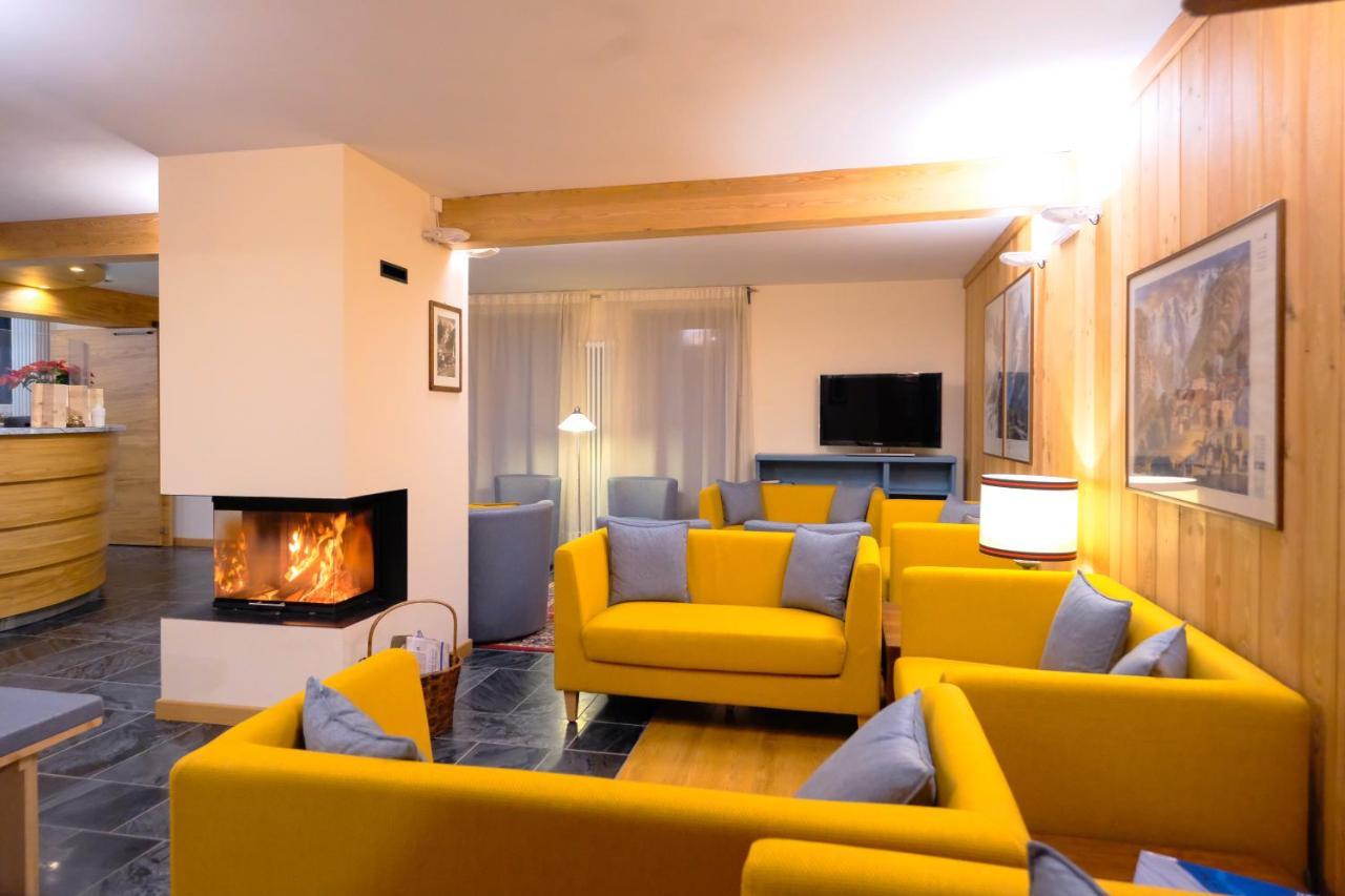 Hotel Aigle Courmayeur Exterior photo